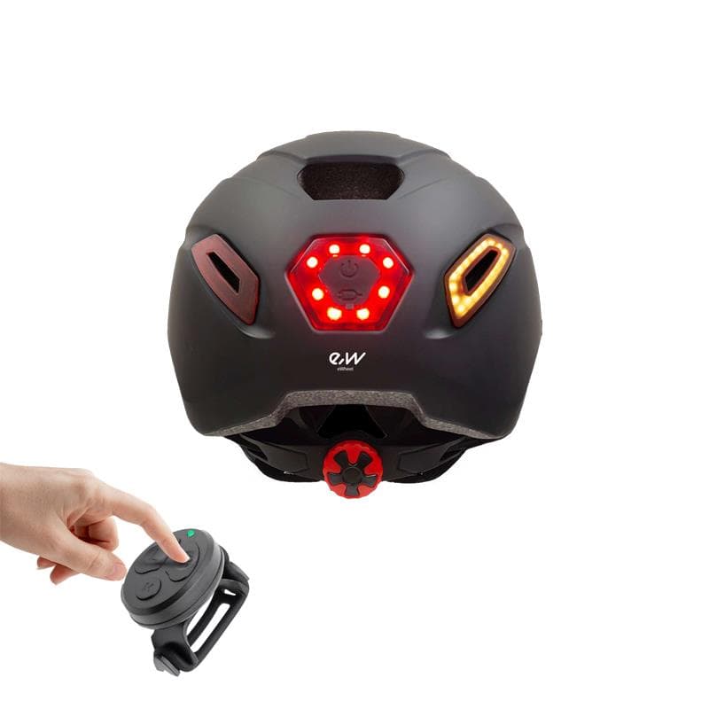 CP02 Helm mit schwarzem Blinker Einheitsgröße
